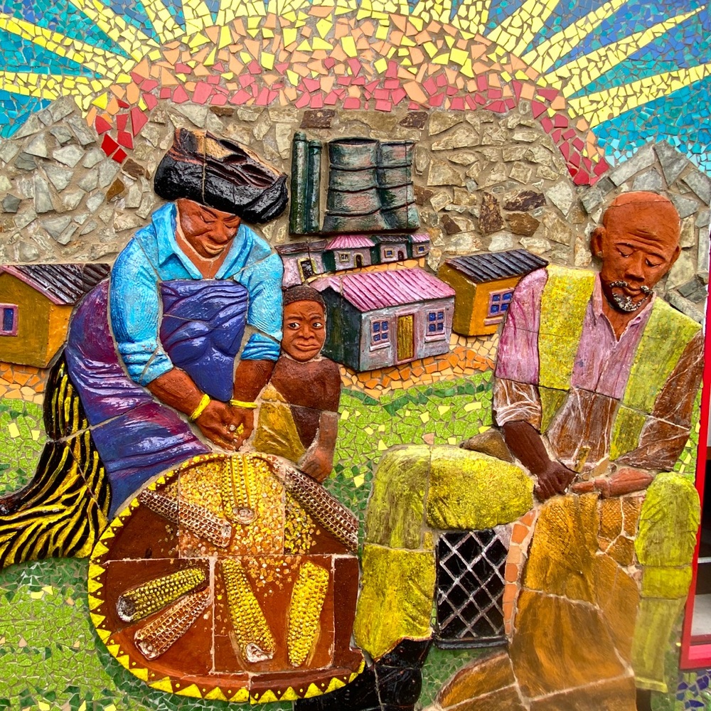 Meet your Posher, Jamila